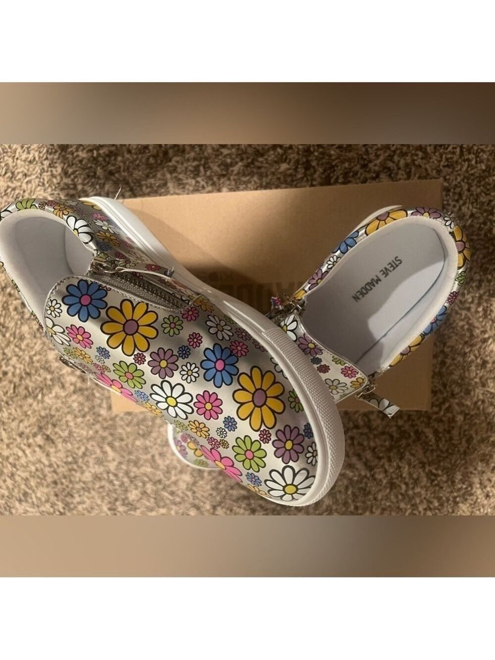 STEVE MADDEN BRAND NEW STILL IN BOX Girls J-Glam Floral sneakers size 7 - Picture 3 of 7
